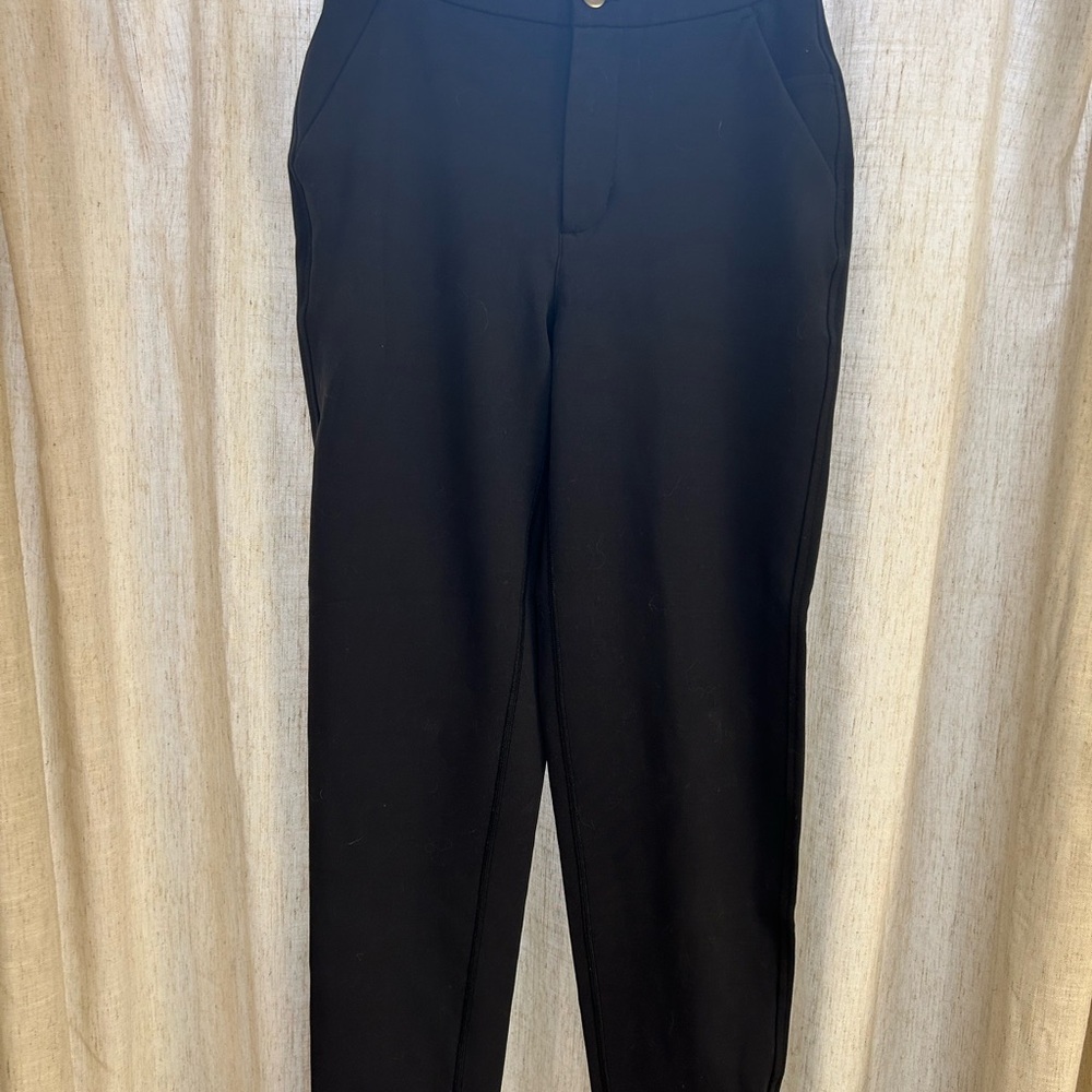 Lululemon Women’s black Dress Pants - Classic Tailored Fit